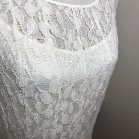 Luxe by Carmen Marc Valvo Lace Dress - Picture 12 of 13